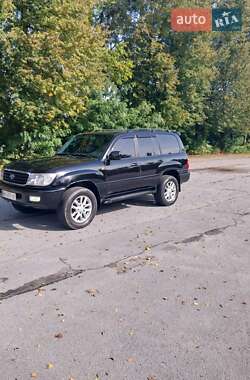 Внедорожник / Кроссовер Toyota Land Cruiser 2001 в 