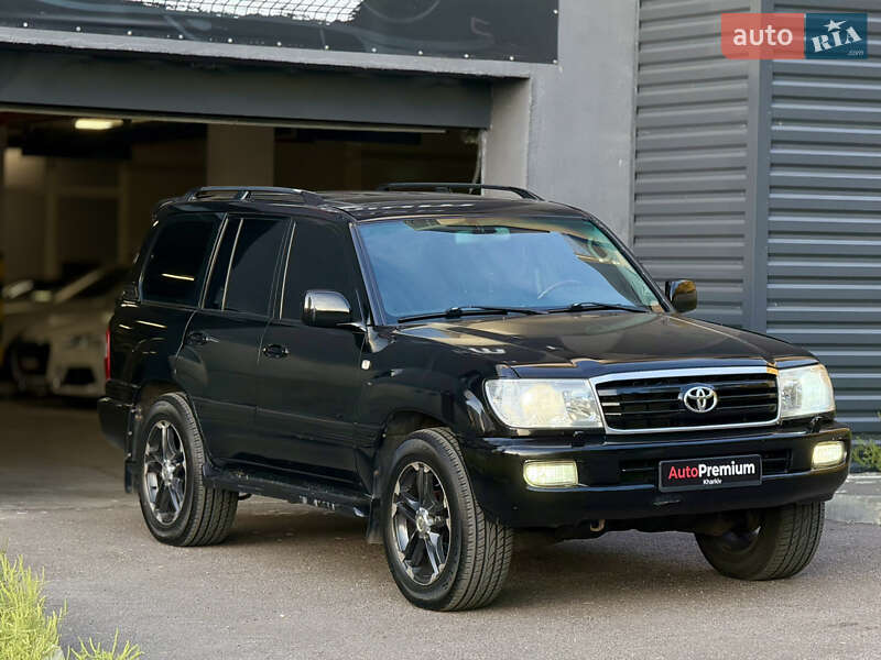 Внедорожник / Кроссовер Toyota Land Cruiser 2003 в Харькове