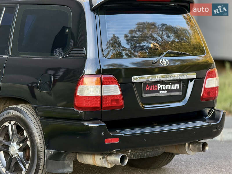 Внедорожник / Кроссовер Toyota Land Cruiser 2003 в Харькове