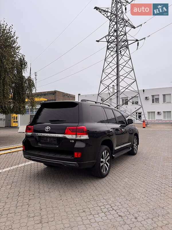 Позашляховик / Кросовер Toyota Land Cruiser 2019 в Чернівцях