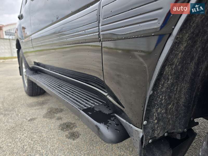 Позашляховик / Кросовер Toyota Land Cruiser 2004 в Малині