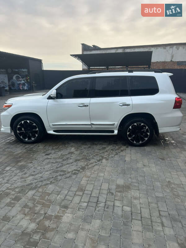 Внедорожник / Кроссовер Toyota Land Cruiser 2013 в Черкассах фото 8 Внедорожник / Кроссовер Toyota Land Cruiser 2013 в Черкассах