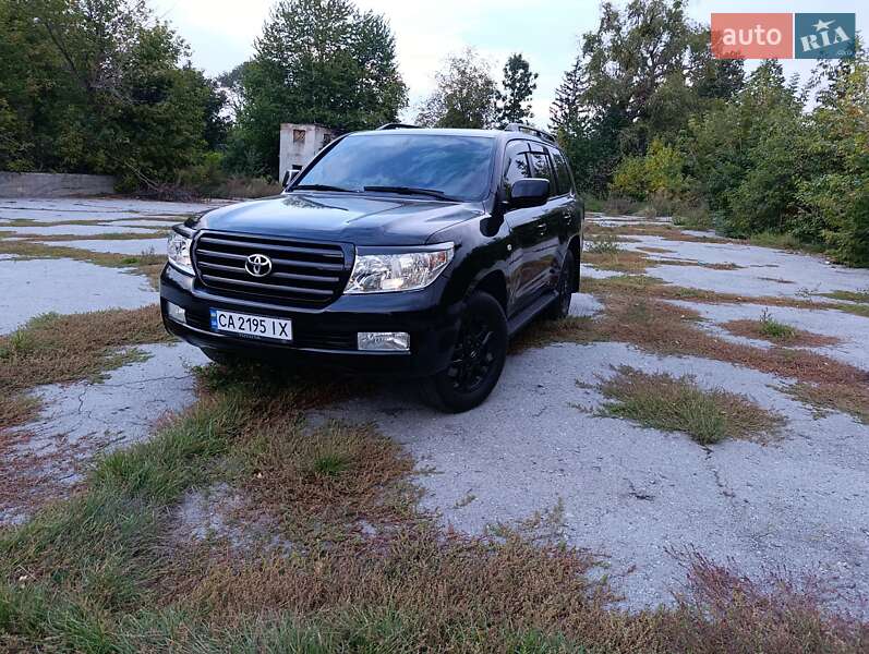 Внедорожник / Кроссовер Toyota Land Cruiser 2008 в Киеве