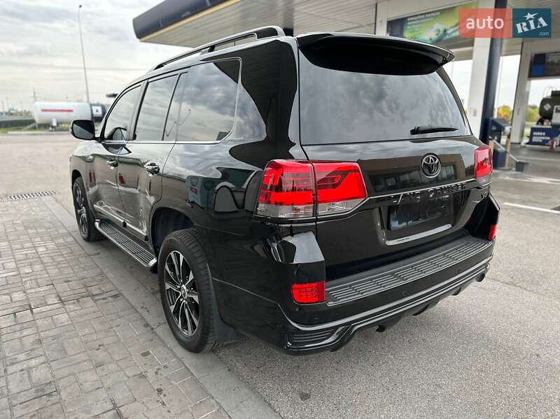 Позашляховик / Кросовер Toyota Land Cruiser 2020 в Дніпрі