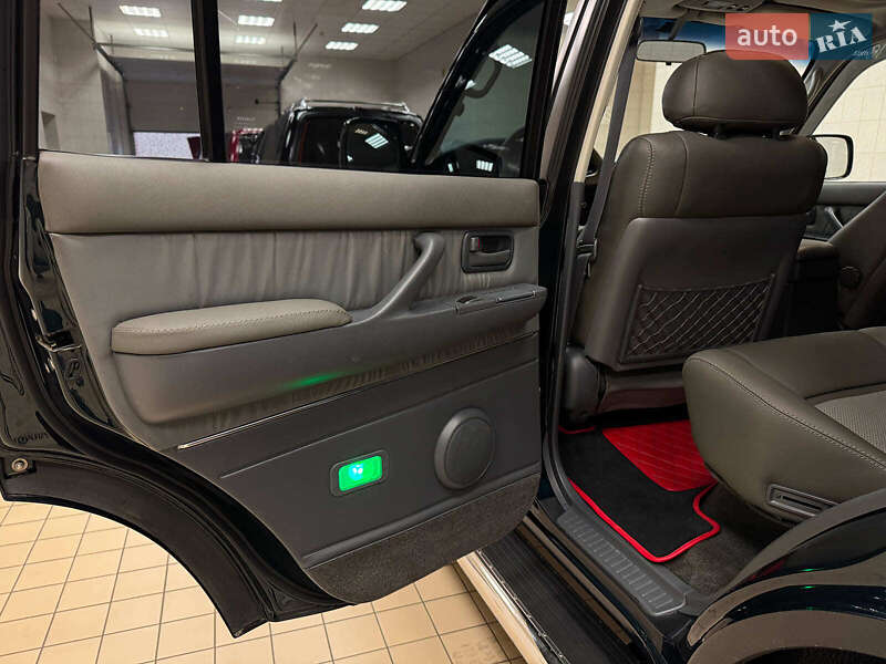 Внедорожник / Кроссовер Toyota Land Cruiser 1992 в Киеве
