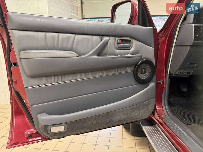Внедорожник / Кроссовер Toyota Land Cruiser 1997 в Киеве