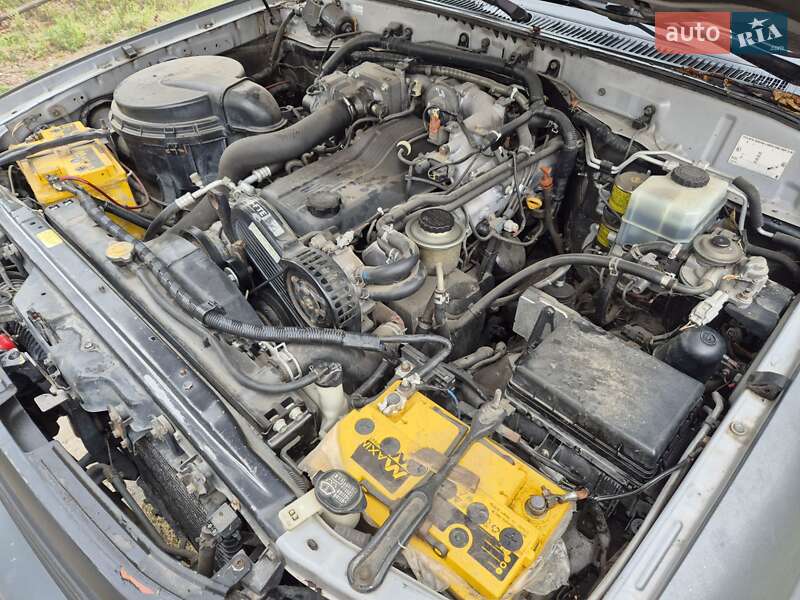 Внедорожник / Кроссовер Toyota Land Cruiser 2003 в Новомосковске