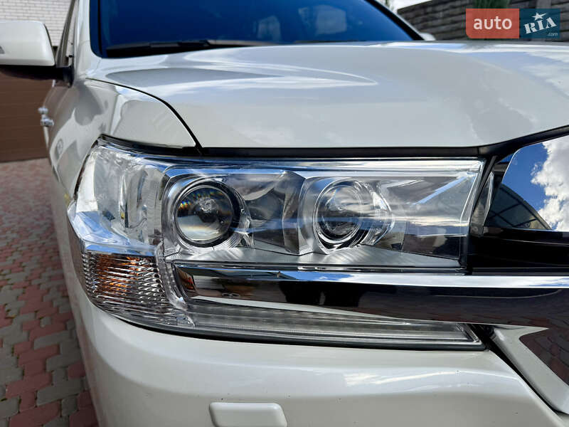 Внедорожник / Кроссовер Toyota Land Cruiser 2017 в Киеве