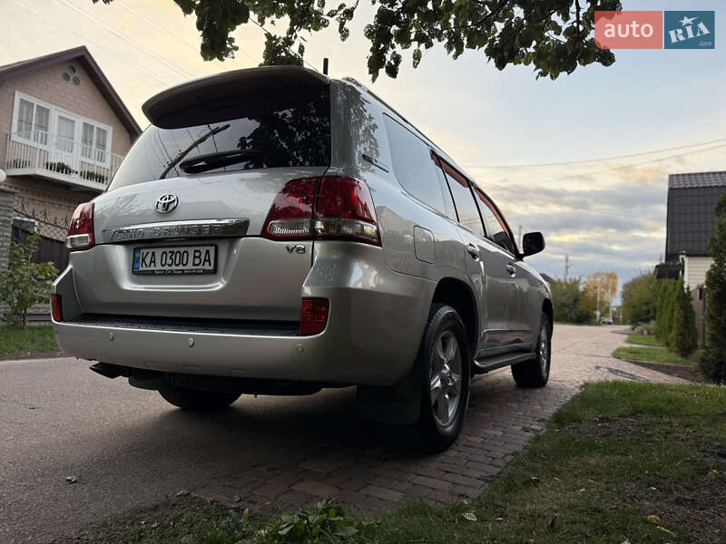 Внедорожник / Кроссовер Toyota Land Cruiser 2011 в Борисполе фото 12 Внедорожник / Кроссовер Toyota Land Cruiser 2011 в Борисполе