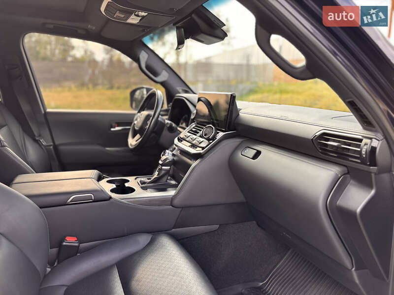 Внедорожник / Кроссовер Toyota Land Cruiser 2021 в Киеве