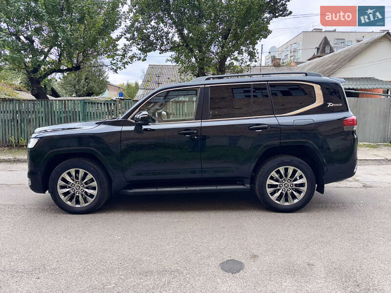 Позашляховик / Кросовер Toyota Land Cruiser 2021 в Києві