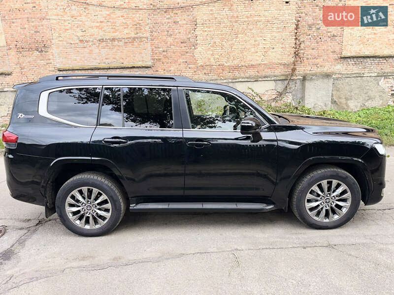 Позашляховик / Кросовер Toyota Land Cruiser 2021 в Києві