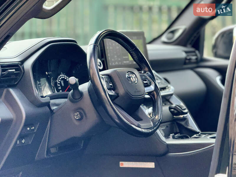 Позашляховик / Кросовер Toyota Land Cruiser 2021 в Києві
