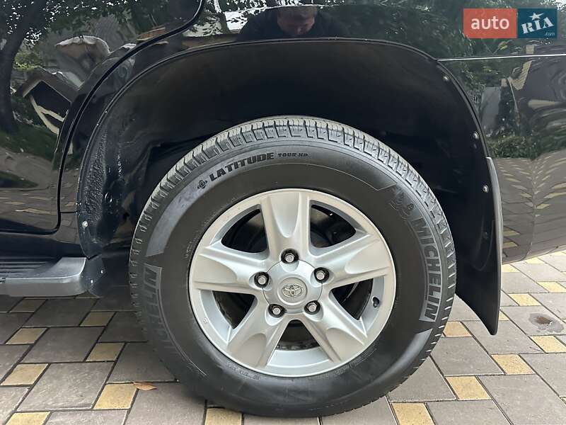 Внедорожник / Кроссовер Toyota Land Cruiser 2007 в Ахтырке фото 35 Внедорожник / Кроссовер Toyota Land Cruiser 2007 в Ахтырке