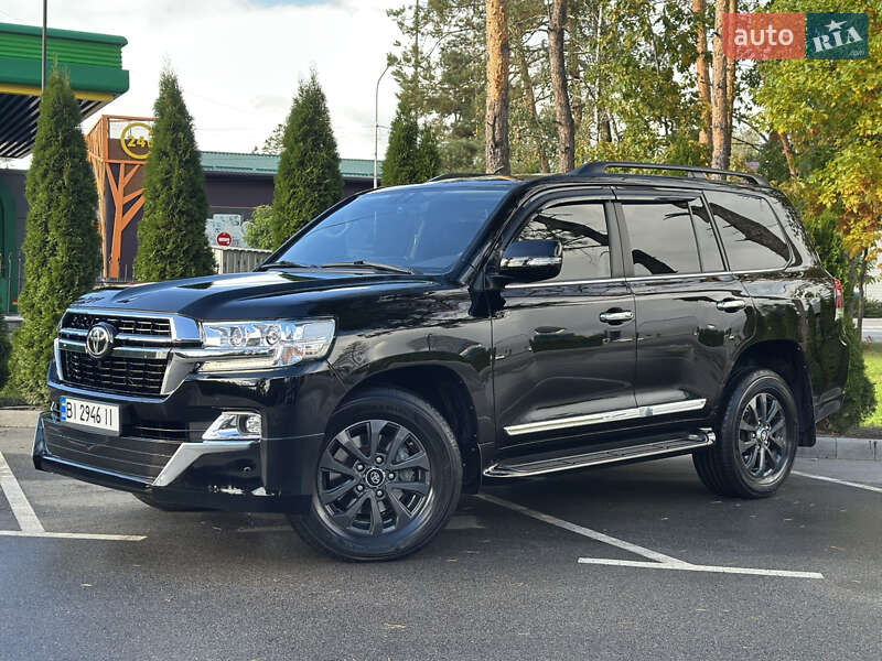 Внедорожник / Кроссовер Toyota Land Cruiser 2019 в Киеве
