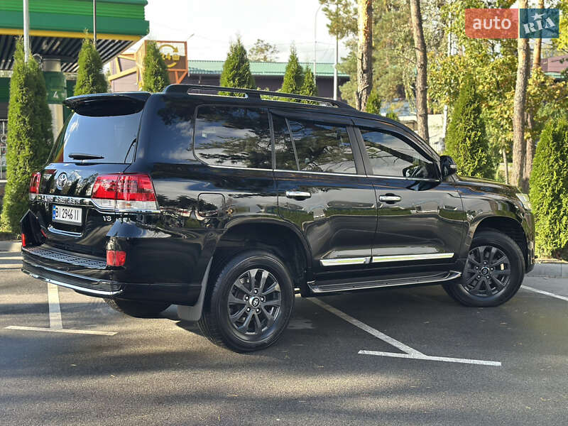 Внедорожник / Кроссовер Toyota Land Cruiser 2019 в Киеве