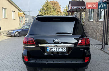 Внедорожник / Кроссовер Toyota Land Cruiser 2008 в 