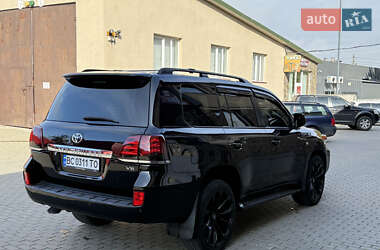 Внедорожник / Кроссовер Toyota Land Cruiser 2008 в 