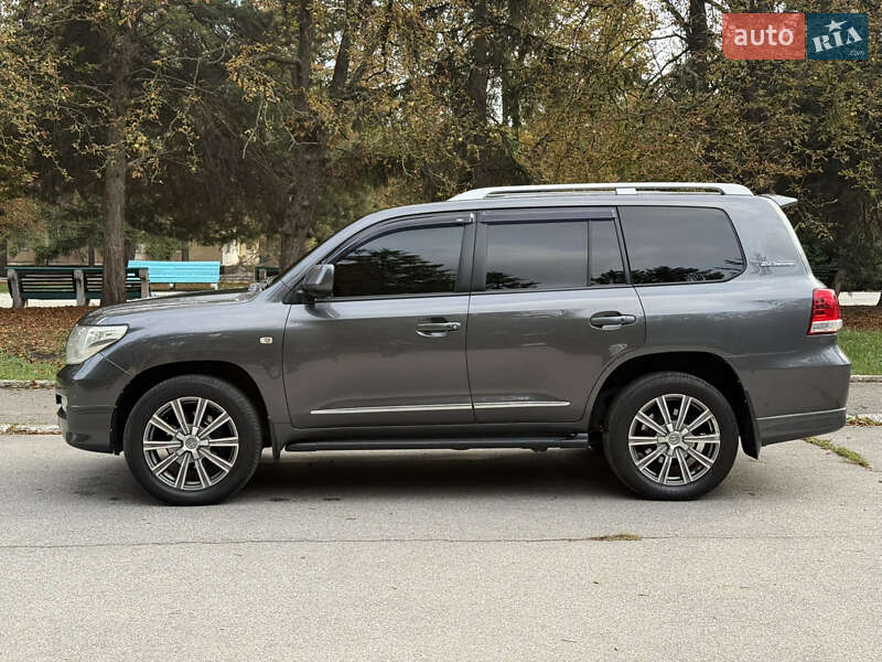Внедорожник / Кроссовер Toyota Land Cruiser 2011 в Желтых Водах
