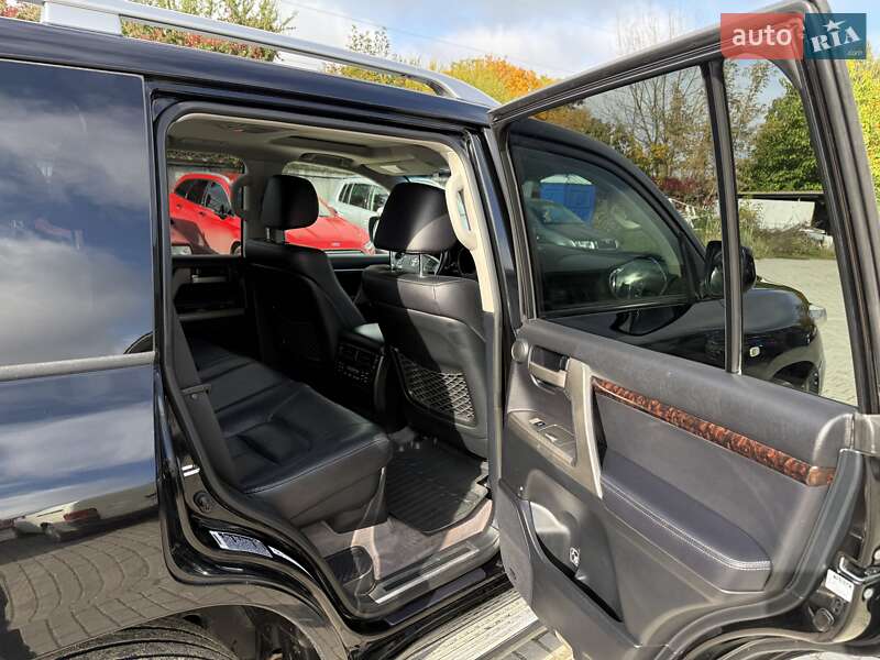 Позашляховик / Кросовер Toyota Land Cruiser 2011 в Тернополі