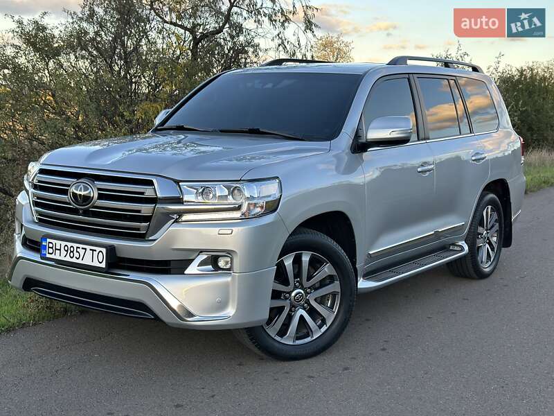 Внедорожник / Кроссовер Toyota Land Cruiser 2016 в Одессе фото 5 Внедорожник / Кроссовер Toyota Land Cruiser 2016 в Одессе