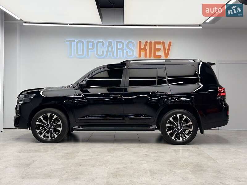 Внедорожник / Кроссовер Toyota Land Cruiser 2018 в Киеве фото 18 Внедорожник / Кроссовер Toyota Land Cruiser 2018 в Киеве