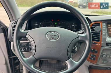 Внедорожник / Кроссовер Toyota Land Cruiser 2003 в 