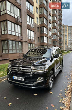 Внедорожник / Кроссовер Toyota Land Cruiser 2019 в Киеве