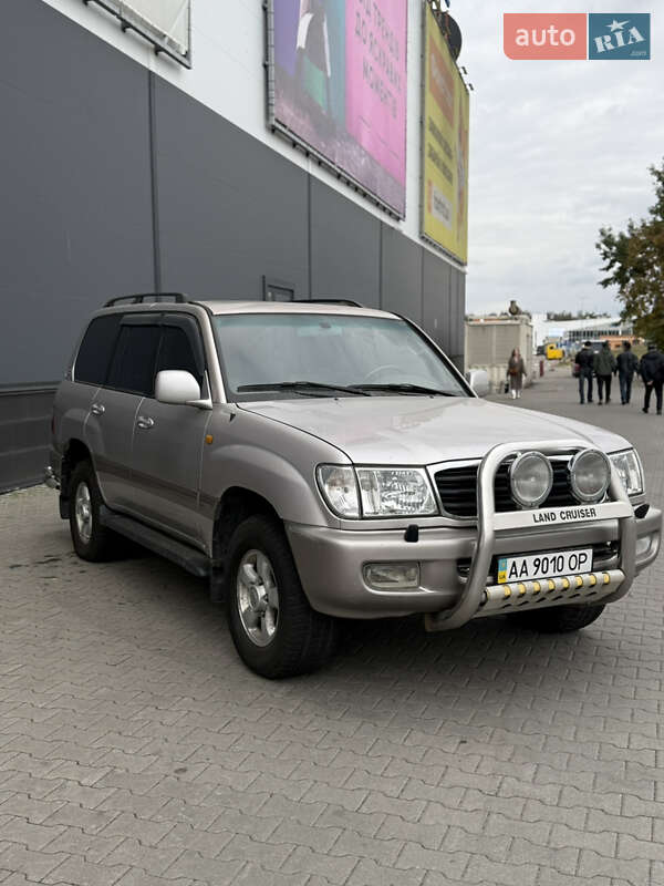 Внедорожник / Кроссовер Toyota Land Cruiser 2001 в Киеве фото 2 Внедорожник / Кроссовер Toyota Land Cruiser 2001 в Киеве