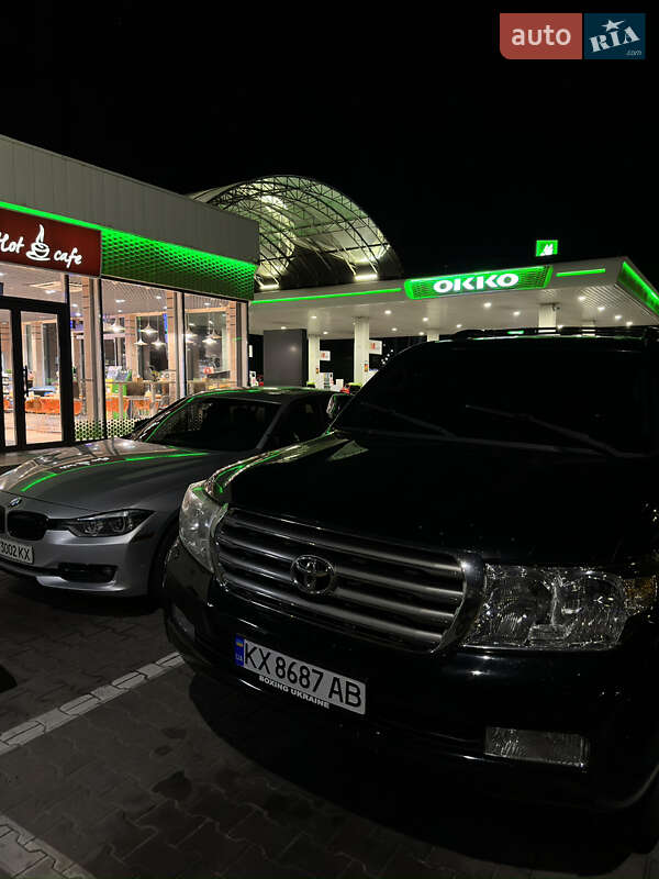 Внедорожник / Кроссовер Toyota Land Cruiser 2008 в Сумах