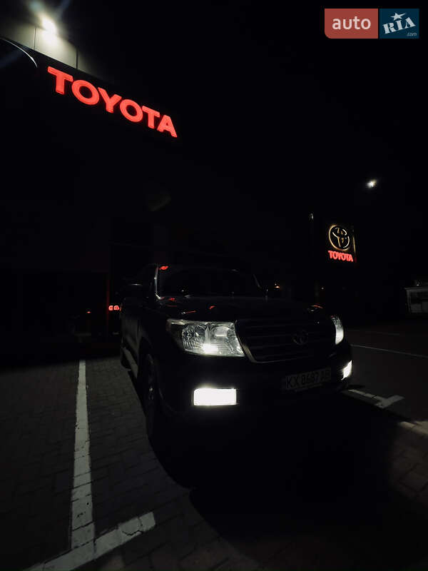 Внедорожник / Кроссовер Toyota Land Cruiser 2008 в Сумах