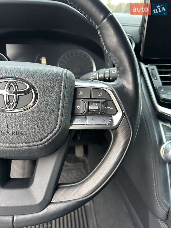 Внедорожник / Кроссовер Toyota Land Cruiser 2021 в Киеве фото 31 Внедорожник / Кроссовер Toyota Land Cruiser 2021 в Киеве
