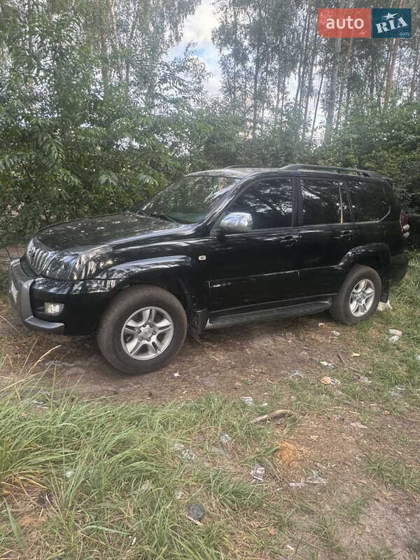 Позашляховик / Кросовер Toyota Land Cruiser 2005 в Павлограді