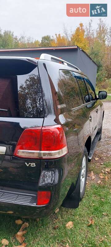 Внедорожник / Кроссовер Toyota Land Cruiser 2011 в Умани фото 7 Внедорожник / Кроссовер Toyota Land Cruiser 2011 в Умани