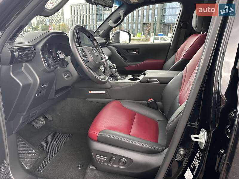 Позашляховик / Кросовер Toyota Land Cruiser 2023 в Києві фото 32 Позашляховик / Кросовер Toyota Land Cruiser 2023 в Києві