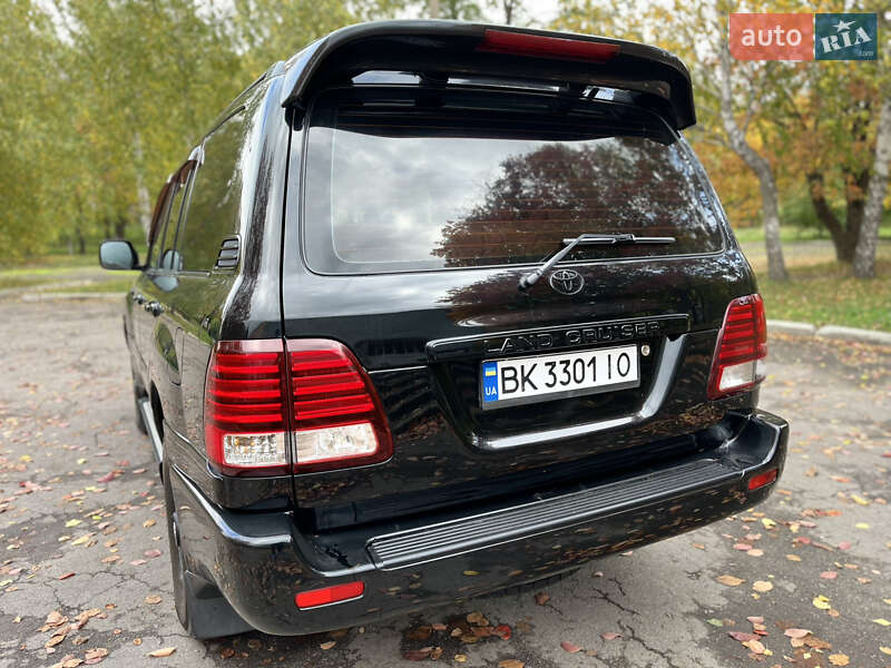 Внедорожник / Кроссовер Toyota Land Cruiser 2005 в Ровно фото 8 Внедорожник / Кроссовер Toyota Land Cruiser 2005 в Ровно