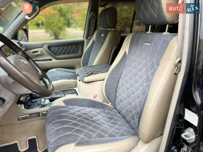 Внедорожник / Кроссовер Toyota Land Cruiser 2005 в Ровно фото 26 Внедорожник / Кроссовер Toyota Land Cruiser 2005 в Ровно