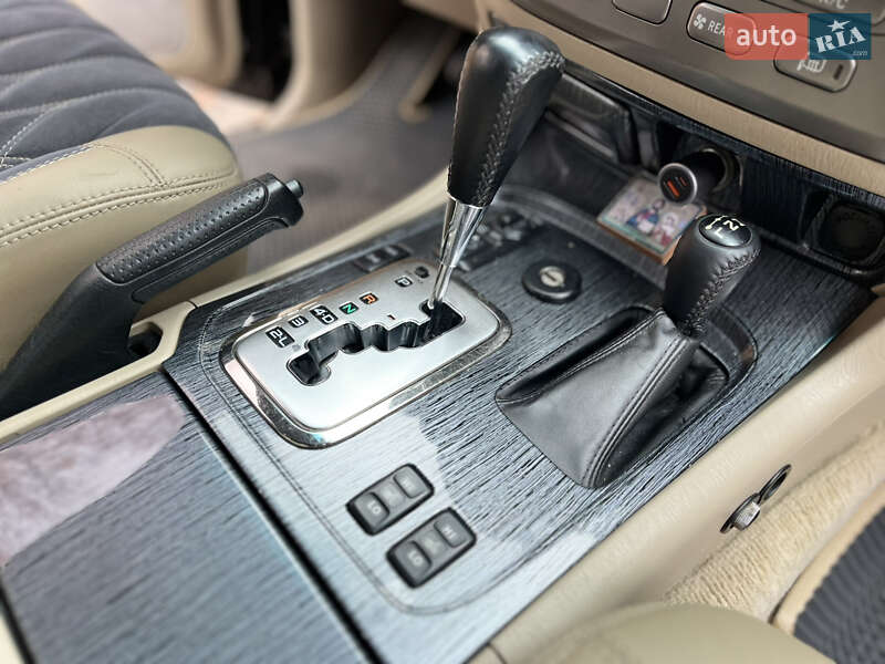 Внедорожник / Кроссовер Toyota Land Cruiser 2005 в Ровно фото 43 Внедорожник / Кроссовер Toyota Land Cruiser 2005 в Ровно