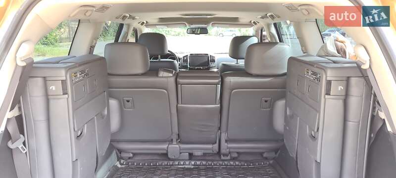 Внедорожник / Кроссовер Toyota Land Cruiser 2008 в Киеве фото 10 Внедорожник / Кроссовер Toyota Land Cruiser 2008 в Киеве
