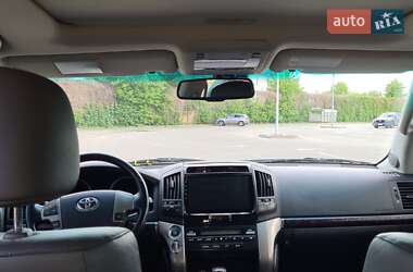 Внедорожник / Кроссовер Toyota Land Cruiser 2008 в 