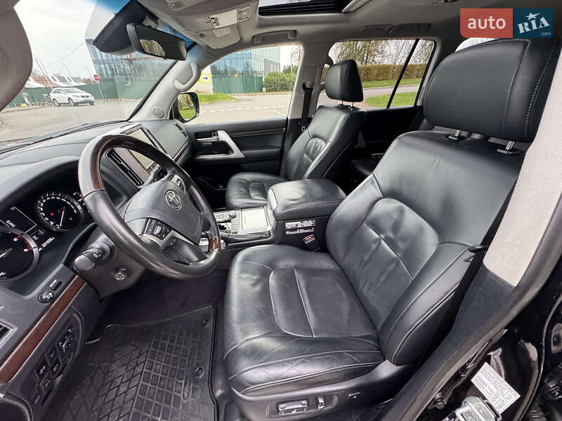 Внедорожник / Кроссовер Toyota Land Cruiser 2016 в Киеве