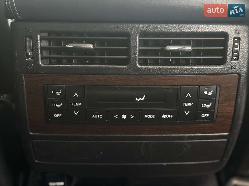 Внедорожник / Кроссовер Toyota Land Cruiser 2016 в Киеве