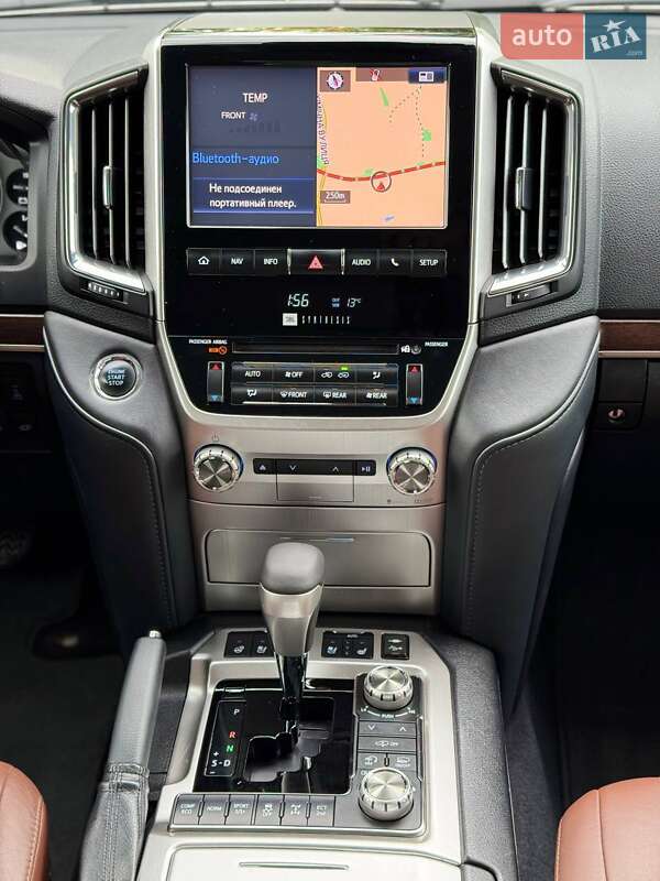 Позашляховик / Кросовер Toyota Land Cruiser 2018 в Одесі фото 27 Позашляховик / Кросовер Toyota Land Cruiser 2018 в Одесі