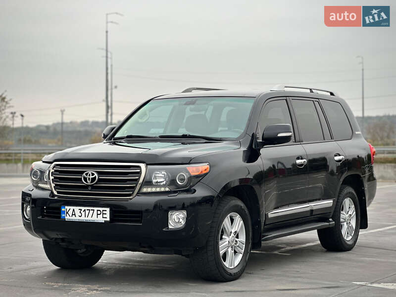 Внедорожник / Кроссовер Toyota Land Cruiser 2014 в Киеве