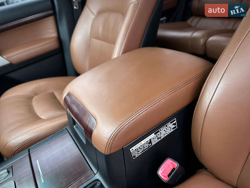 Внедорожник / Кроссовер Toyota Land Cruiser 2014 в Киеве
