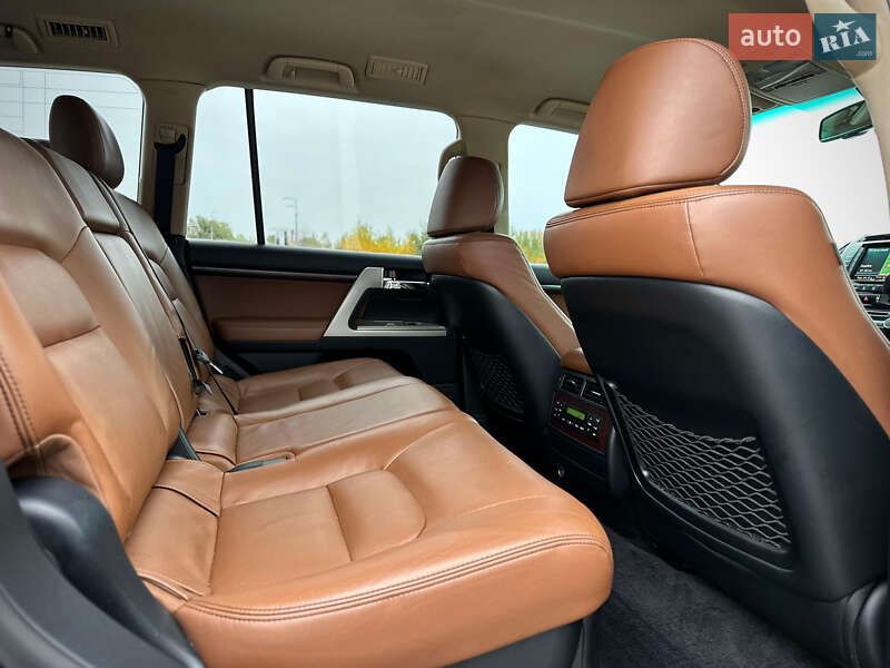 Внедорожник / Кроссовер Toyota Land Cruiser 2014 в Киеве