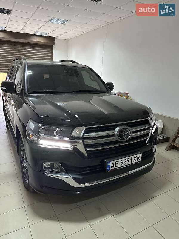 Внедорожник / Кроссовер Toyota Land Cruiser 2020 в Кривом Роге
