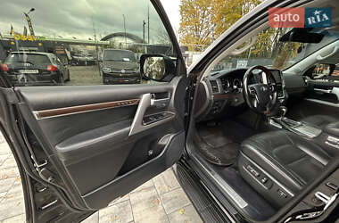 Позашляховик / Кросовер Toyota Land Cruiser 2016 в  фото 20 Позашляховик / Кросовер Toyota Land Cruiser 2016 в