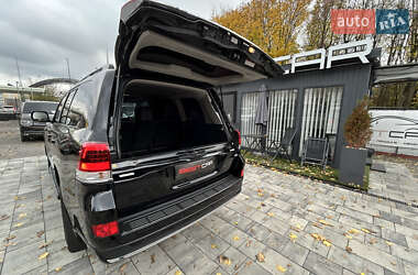 Позашляховик / Кросовер Toyota Land Cruiser 2016 в  фото 32 Позашляховик / Кросовер Toyota Land Cruiser 2016 в