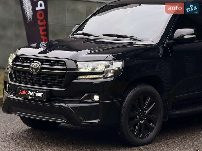 Внедорожник / Кроссовер Toyota Land Cruiser 2017 в Харькове фото 12 Внедорожник / Кроссовер Toyota Land Cruiser 2017 в Харькове